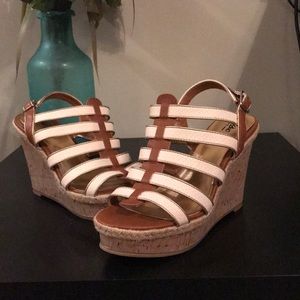 White and tan strappy wedges